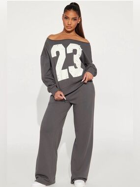 2 piece Fashion Nova Sweatsuit